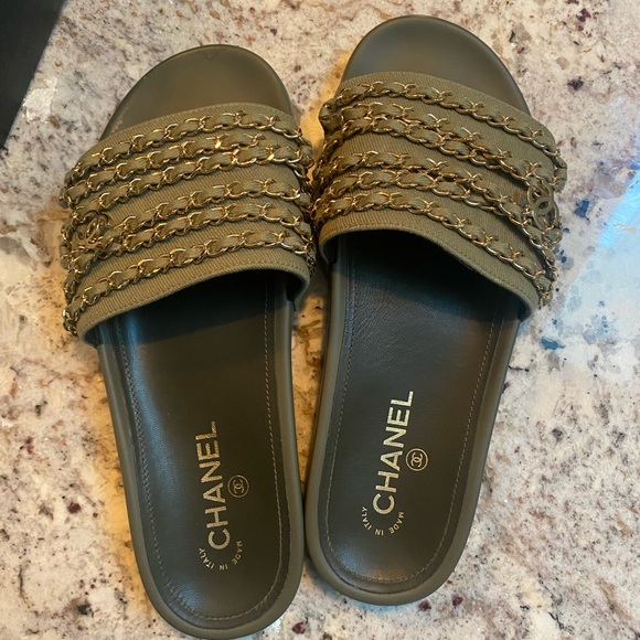 Chanel chain slides- Army Green sz 40 - Picture 7 of 9